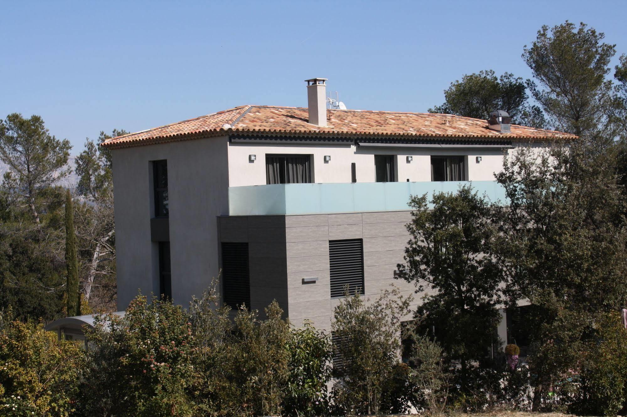 Bed and Breakfast Domaine Rampale Fuveau Esterno foto