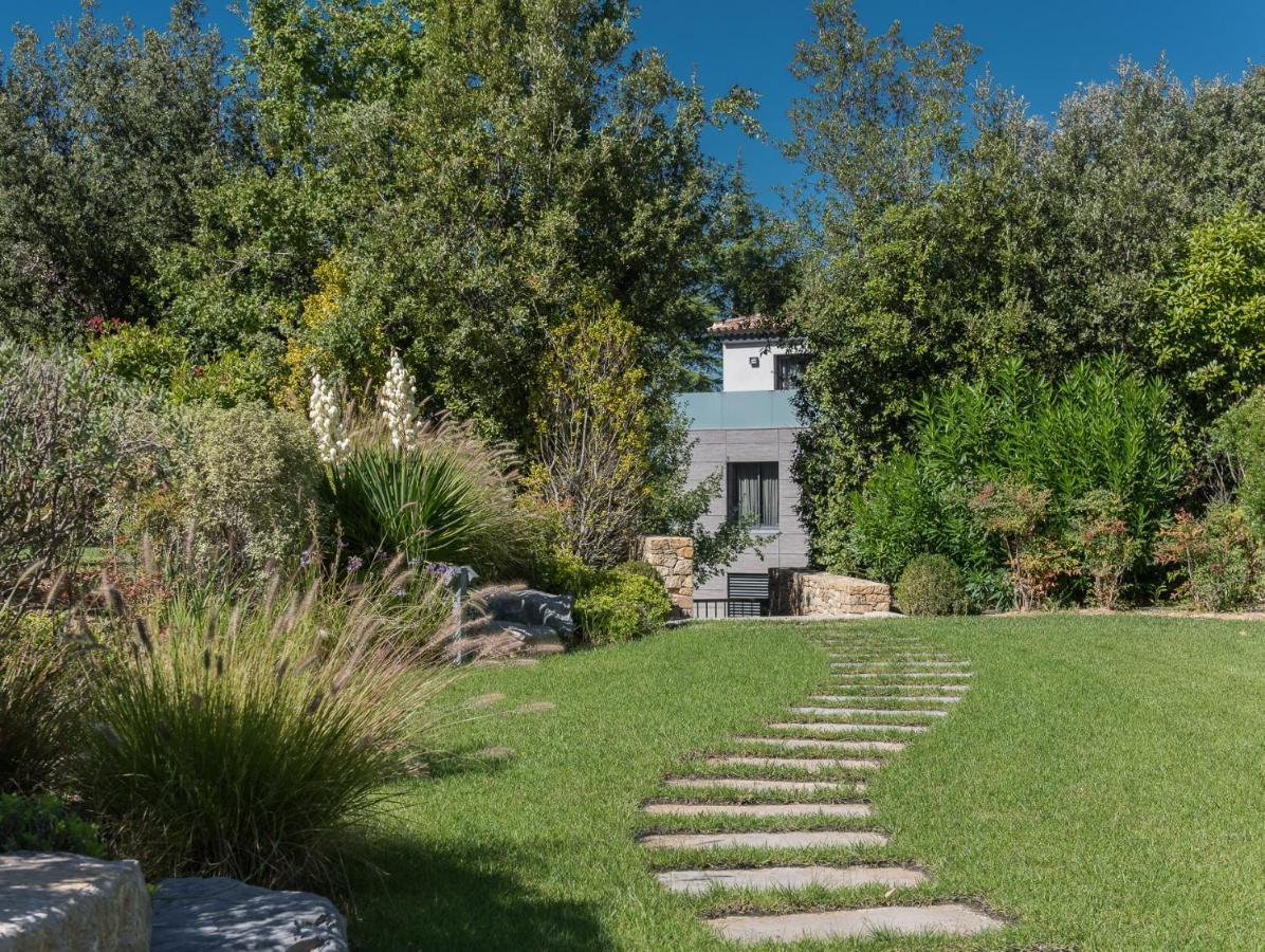Bed and Breakfast Domaine Rampale Fuveau Esterno foto